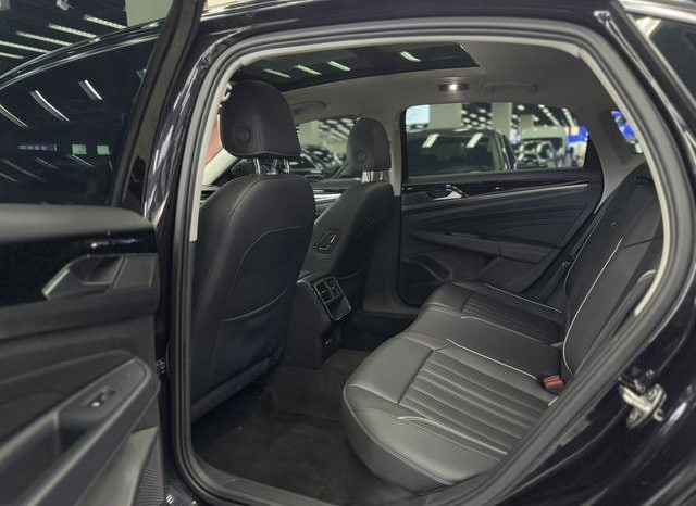 
								Volkswagen Passat, 2022 full									