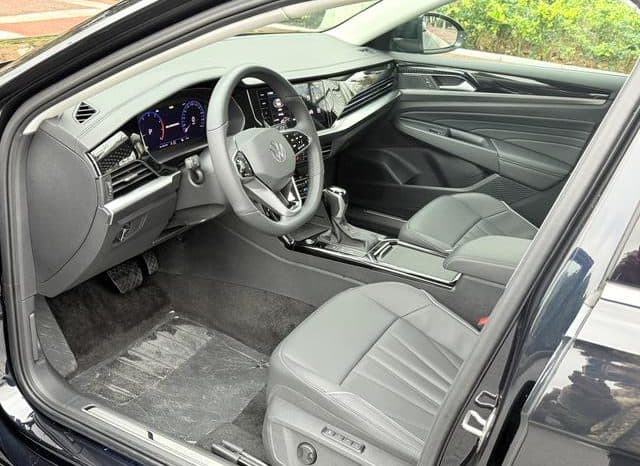 
								Volkswagen Passat, 2023 full									