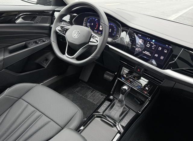 
								Volkswagen Passat, 2023 full									