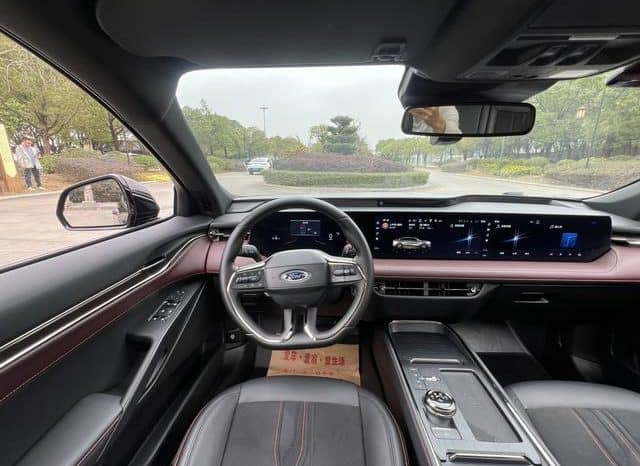 
								Ford Mondeo (V), 2022 full									