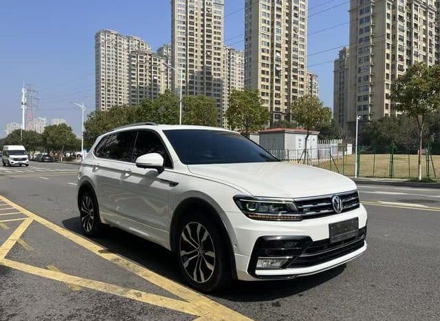 
								Volkswagen Tiguan L, 2020 full									