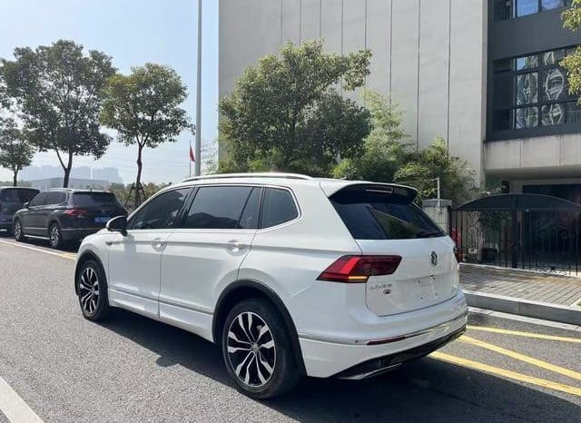 
								Volkswagen Tiguan L, 2020 full									