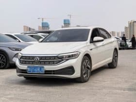 Volkswagen Jetta, 2024