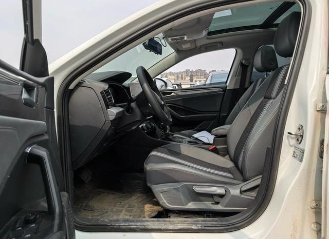 
								Volkswagen Jetta, 2024 full									