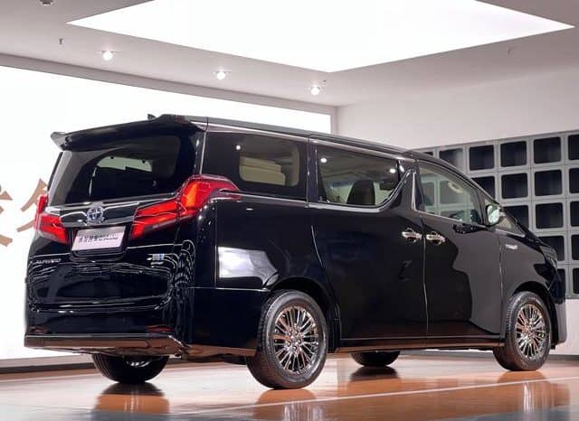 
								Toyota Vellfire (II), 2022 full									