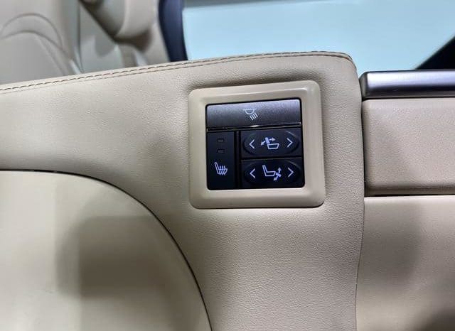 
								Toyota Vellfire (II), 2022 full									