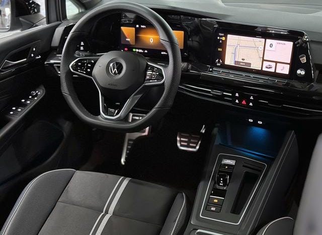 
								Volkswagen Golf 280 TSI, 2024 full									
