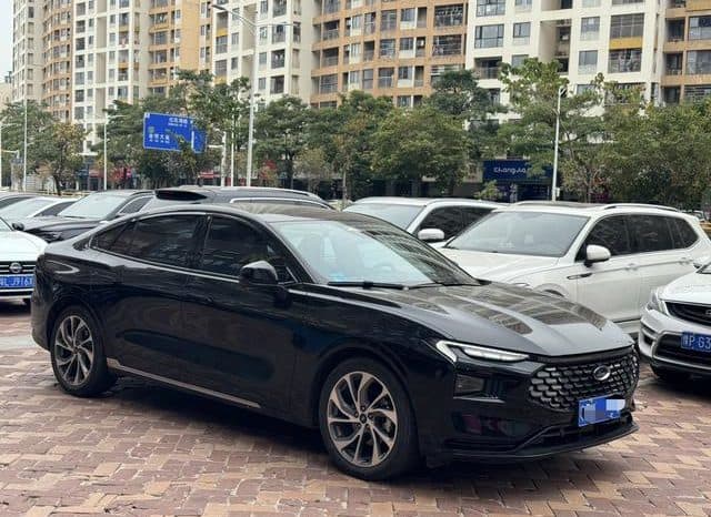 
								Ford Mondeo (V), 2022 full									