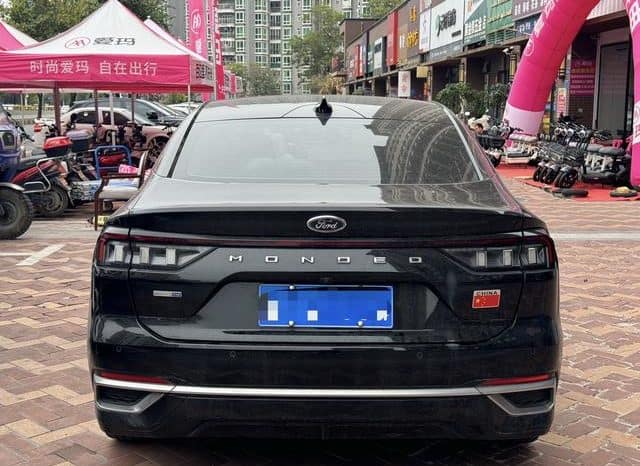 
								Ford Mondeo (V), 2022 full									