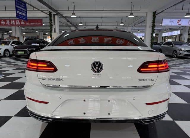 
								Volkswagen Passat CC, 2023 full									