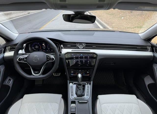 
								Volkswagen Magotan, 2024 full									
