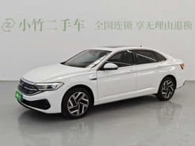 Volkswagen Jetta, 2024