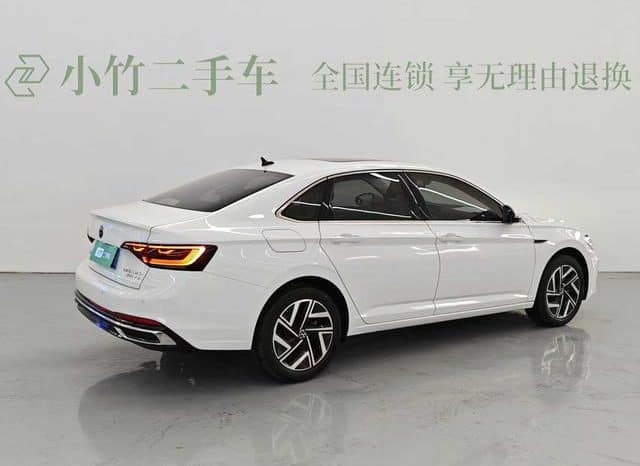 
								Volkswagen Jetta, 2024 full									