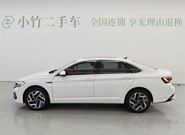 
								Volkswagen Jetta, 2024 full									