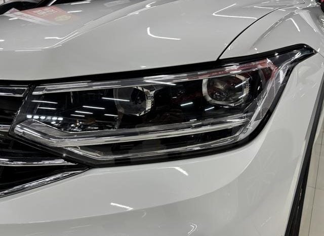 
								Volkswagen Tiguan L, 2023 full									