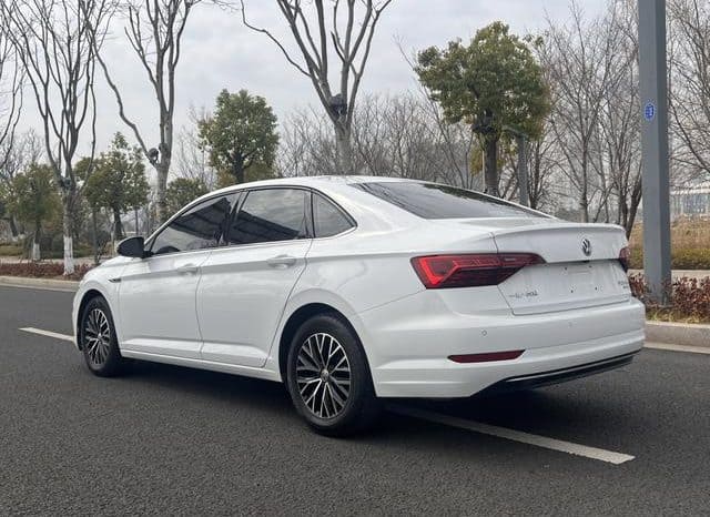 
								Volkswagen Jetta, 2020 full									