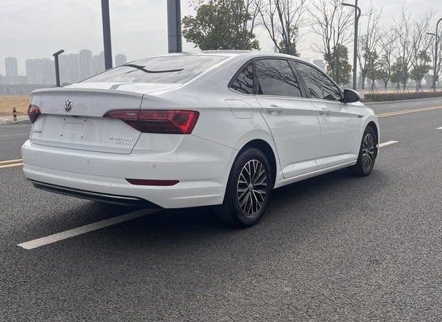 
								Volkswagen Jetta, 2020 full									