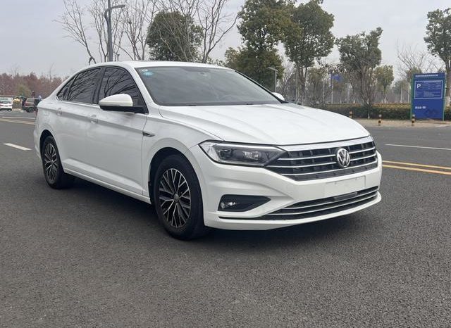 
								Volkswagen Jetta, 2020 full									