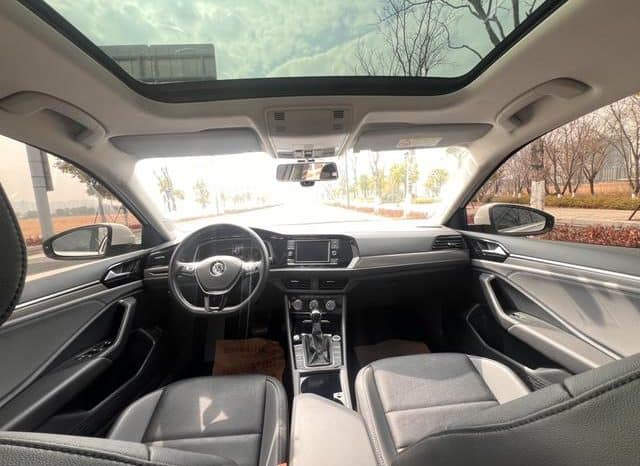 
								Volkswagen Jetta, 2020 full									