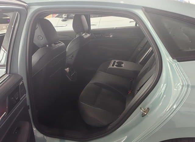 
								Volkswagen Passat, 2024 full									