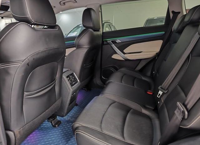 
								Geely Atlas, 2022 full									