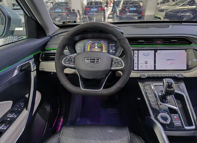 
								Geely Atlas, 2022 full									