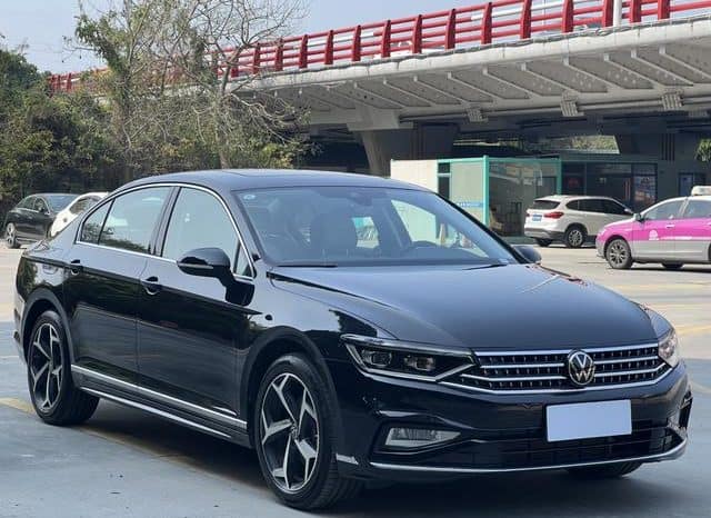 
								Volkswagen Magotan, 2025 full									