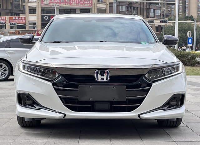 
								Honda Accord, 2022 full									