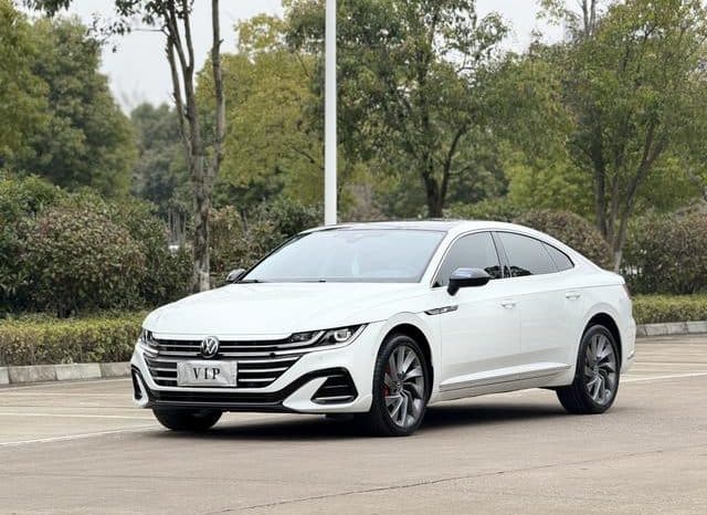 67d3999560f25 Volkswagen Passat CC, 2024