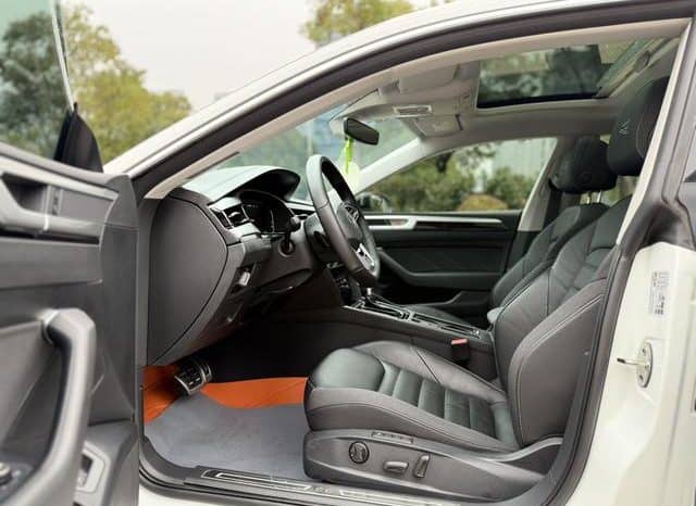 
								Volkswagen Passat CC, 2024 full									