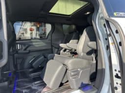 
										Toyota Sienna, 2022 full									