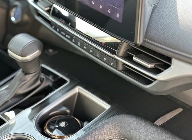 
								Toyota Sienna, 2022 full									