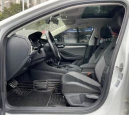 
										Volkswagen Jetta, 2020 full									