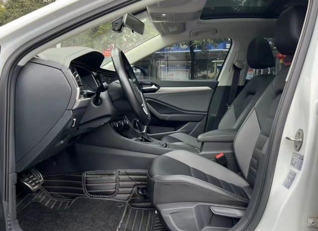 
								Volkswagen Jetta, 2020 full									
