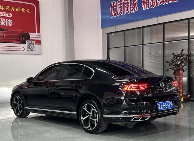 
								Volkswagen Magotan, 2023 full									