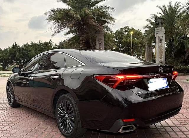
								Toyota Avalon, 2021 full									