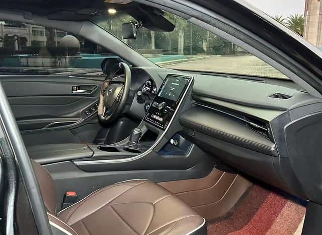 
								Toyota Avalon, 2021 full									