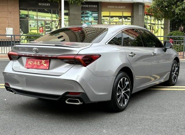 
								Toyota Avalon, 2022 full									