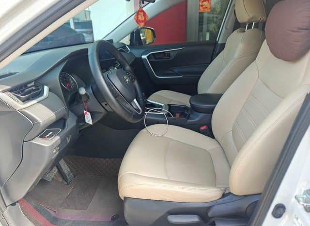 
								Toyota RAV4 (IV), 2023 full									