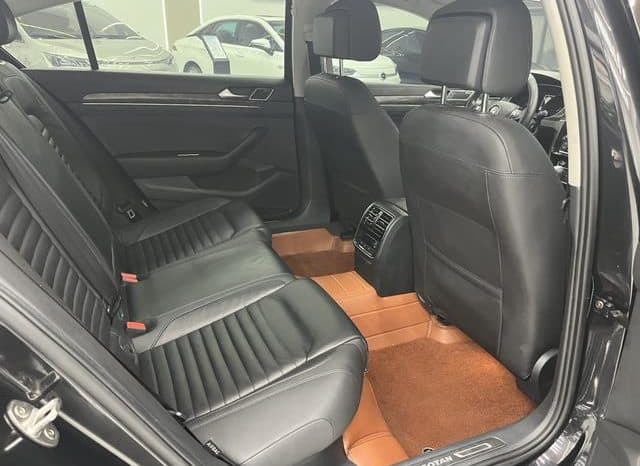 
								Volkswagen Magotan, 2020 full									