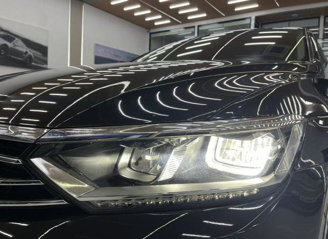 
								Volkswagen Magotan, 2020 full									