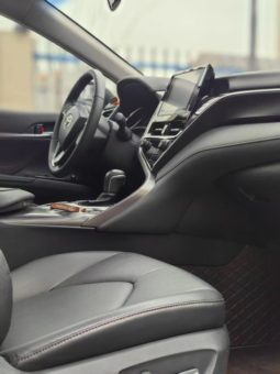 
										Toyota Camry, 2023 full									