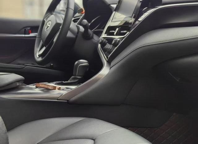 
								Toyota Camry, 2023 full									