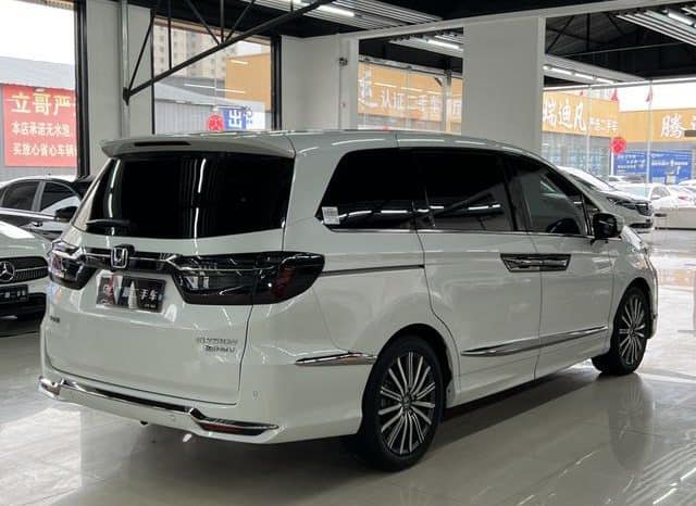 
								Honda Elysion, 2023 full									