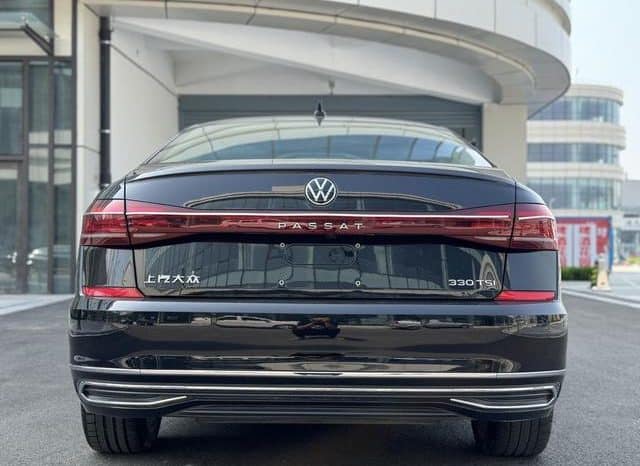 
								Volkswagen Passat, 2023 full									