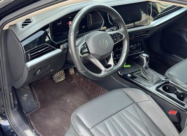 
								Volkswagen Passat, 2023 full									