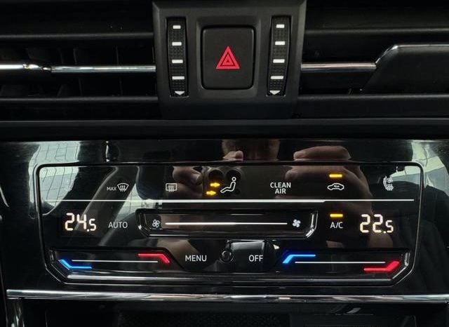
								Volkswagen Passat, 2023 full									