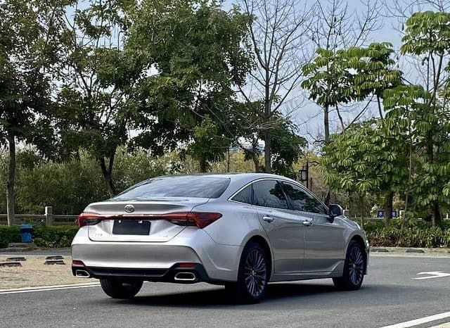 
								Toyota Avalon, 2022 full									