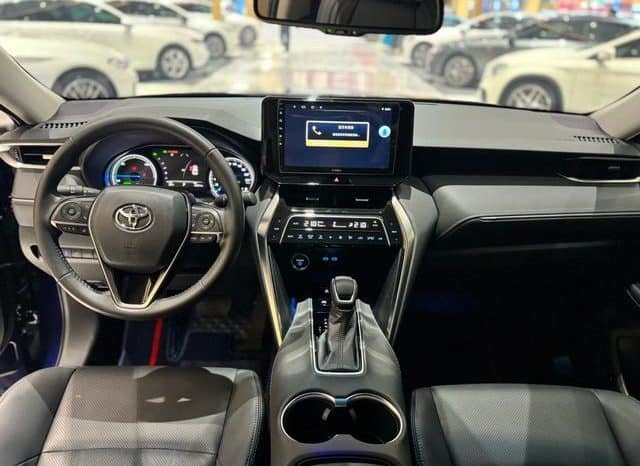 
								Toyota Harrier, 2022 full									