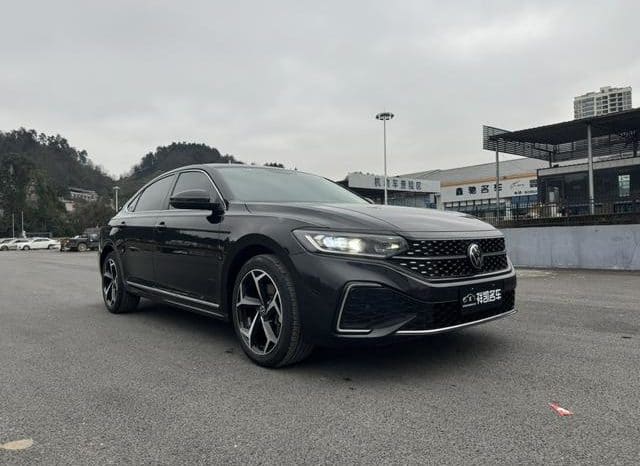 
								Volkswagen Passat, 2023 full									
